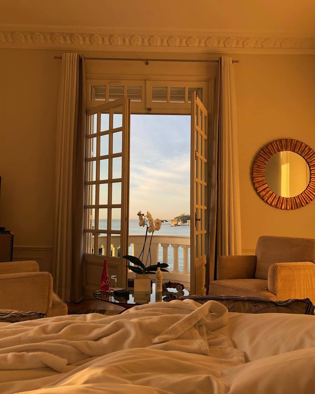 @maxsupera on tumblr.